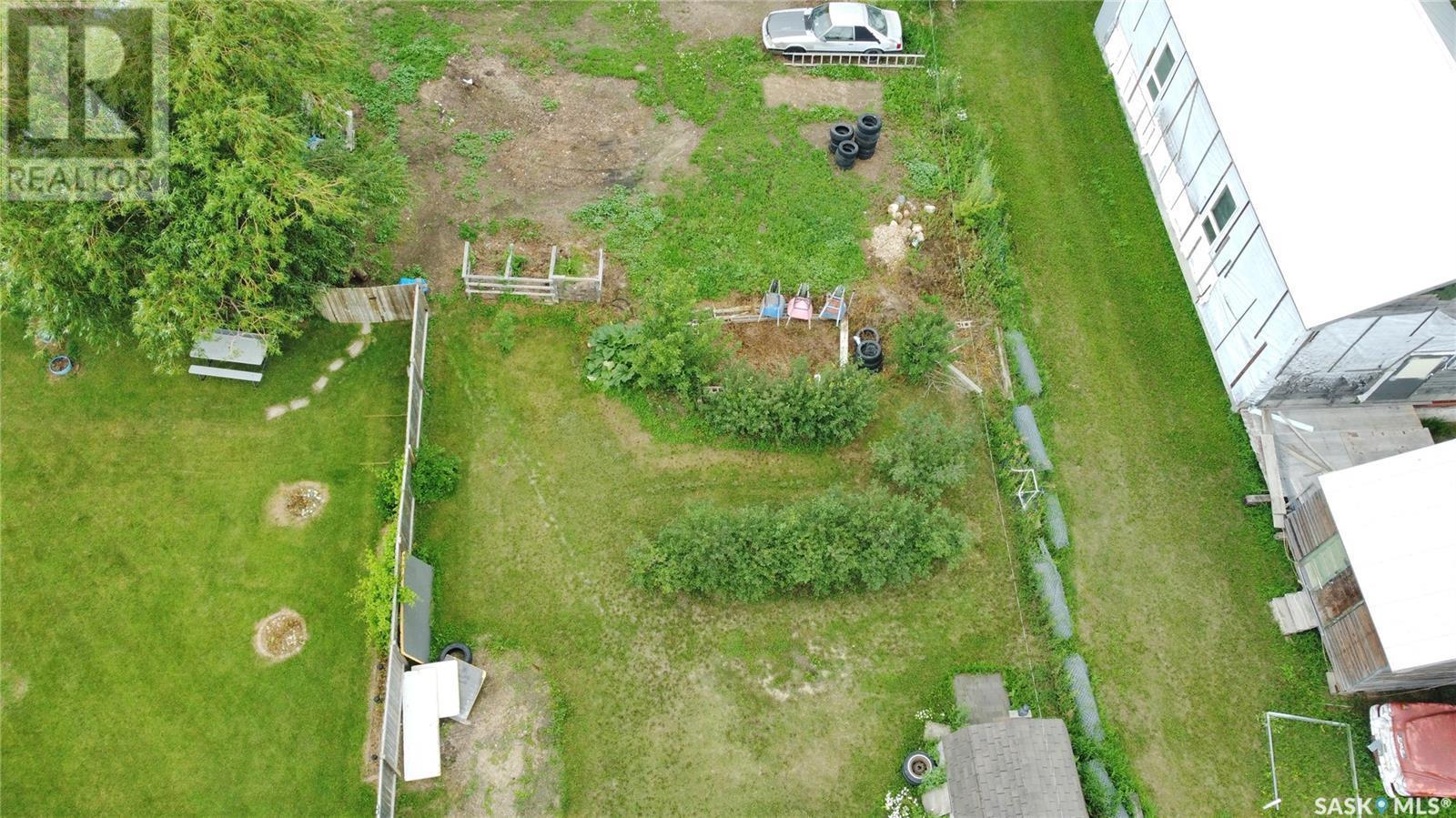 41 Main Street, Tuxford, SK - Outdoor