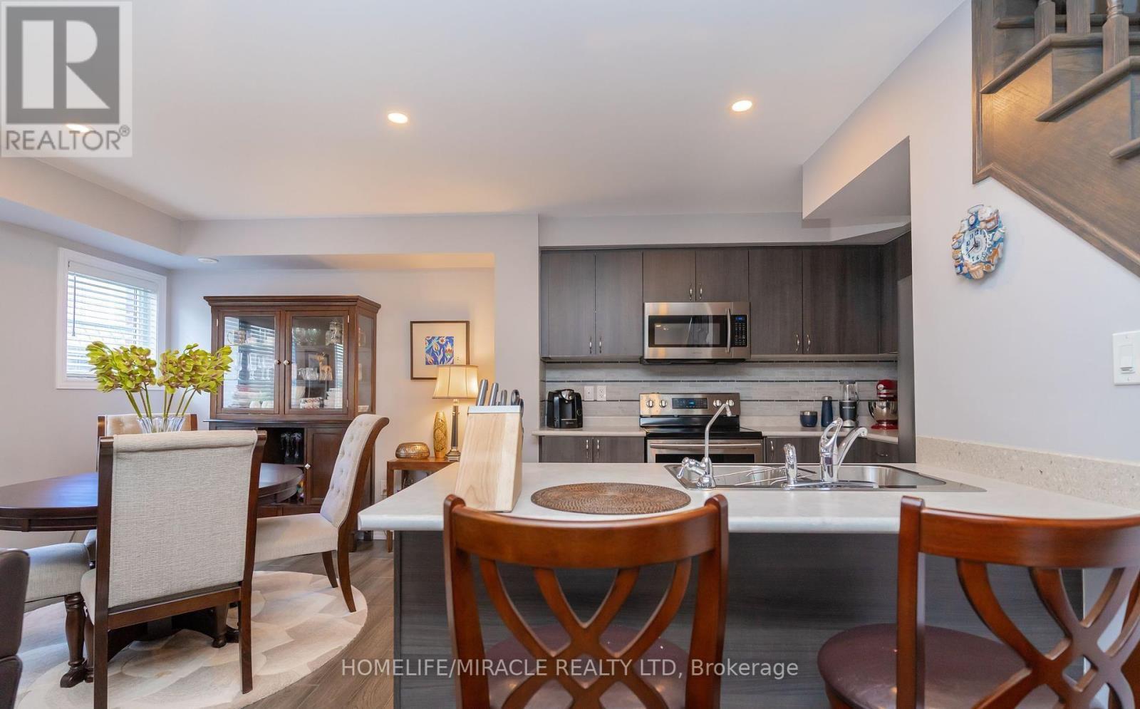 140 - 200 Veterans Drive, Brampton, ON - Indoor