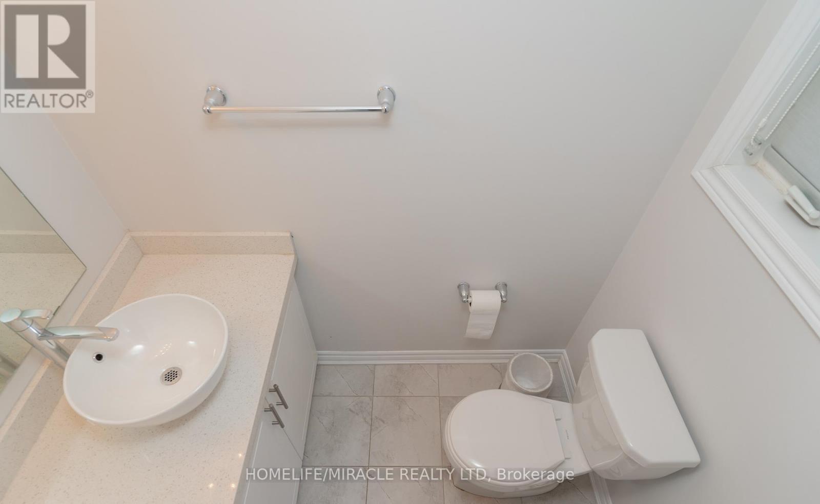 140 - 200 Veterans Drive, Brampton, ON - Indoor Photo Showing Bathroom