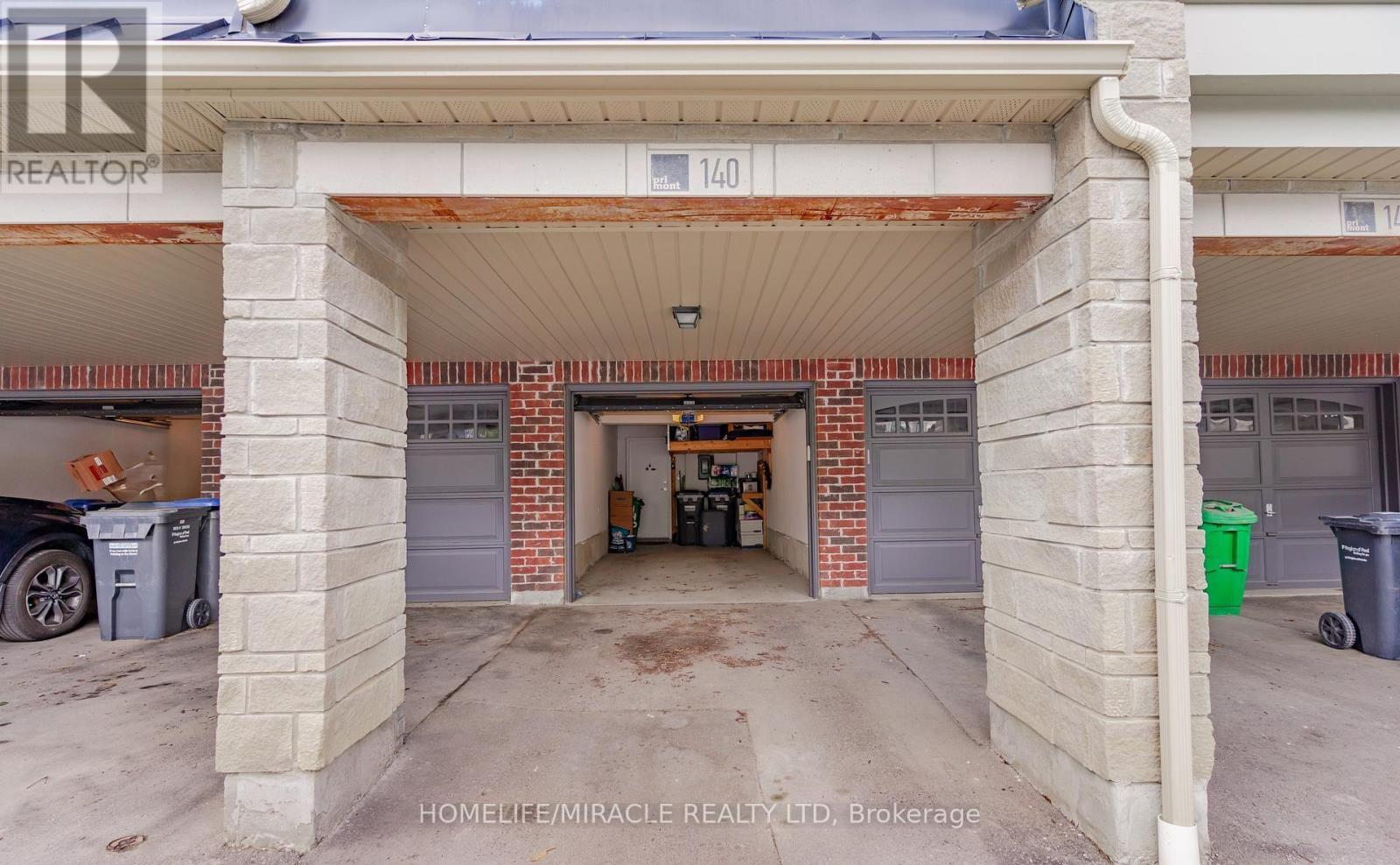 140 - 200 Veterans Drive, Brampton, ON - Outdoor