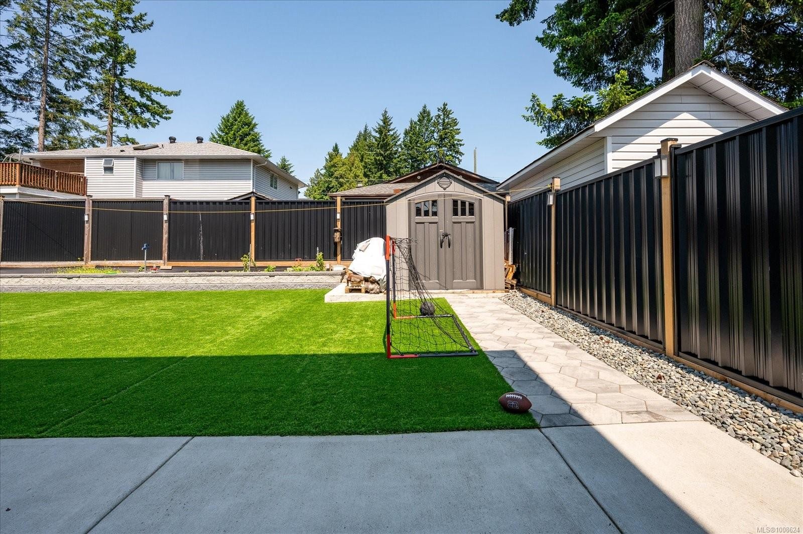 4168 Uplands Dr, Nanaimo, BC