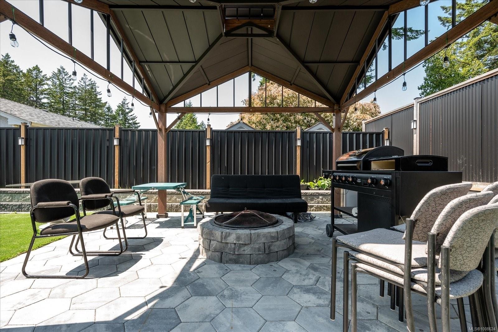 4168 Uplands Dr, Nanaimo, BC