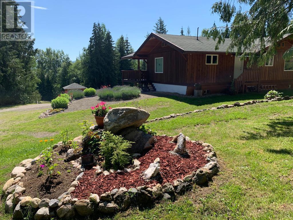 296 Trinity Valley Road, Lumby, BC - Outdoor