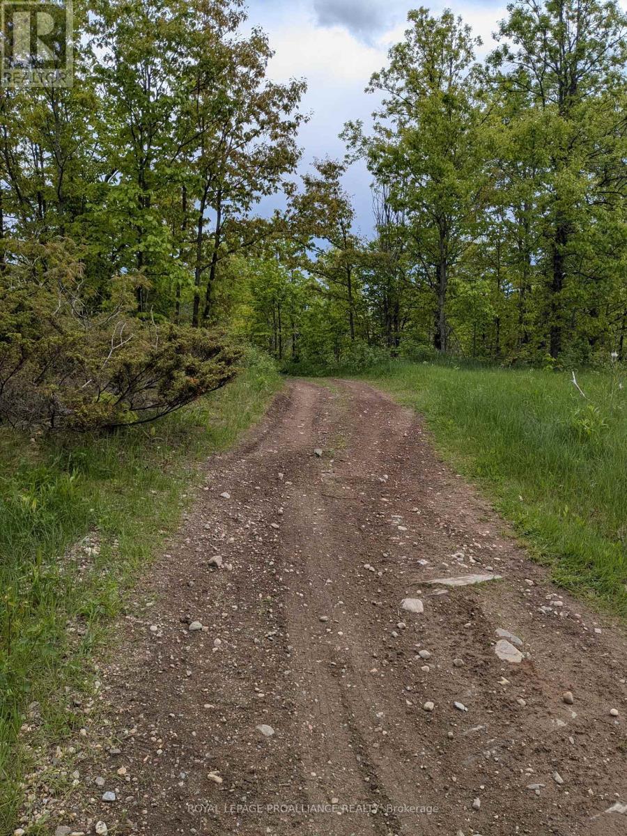 0000 Highway 7, Addington Highlands (Addington Highlands), ON