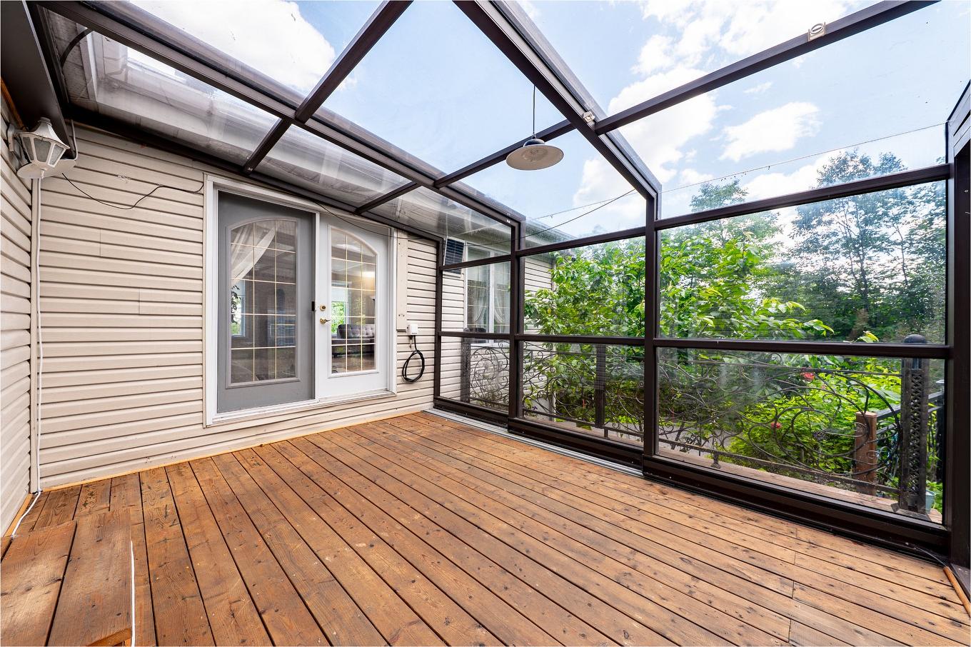 Solarium/Verrière - 163 Ch. Du Domaine-St-Sauveur, Saint-Sauveur, QC - Outdoor With Exterior