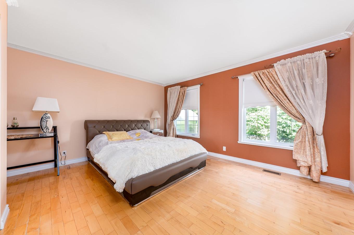 Chambre à coucher - 163 Ch. Du Domaine-St-Sauveur, Saint-Sauveur, QC - Indoor Photo Showing Bedroom