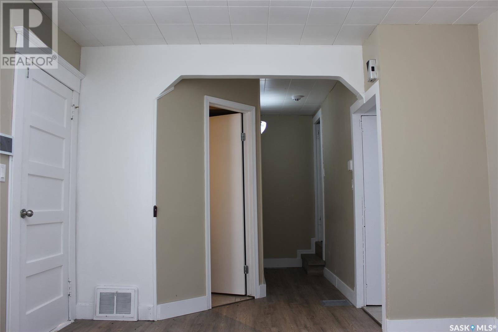 410 Main Street, Climax, SK - Indoor Photo Showing Other Room