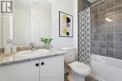 Modern and Bright Ensuite (Virtually Staged) -