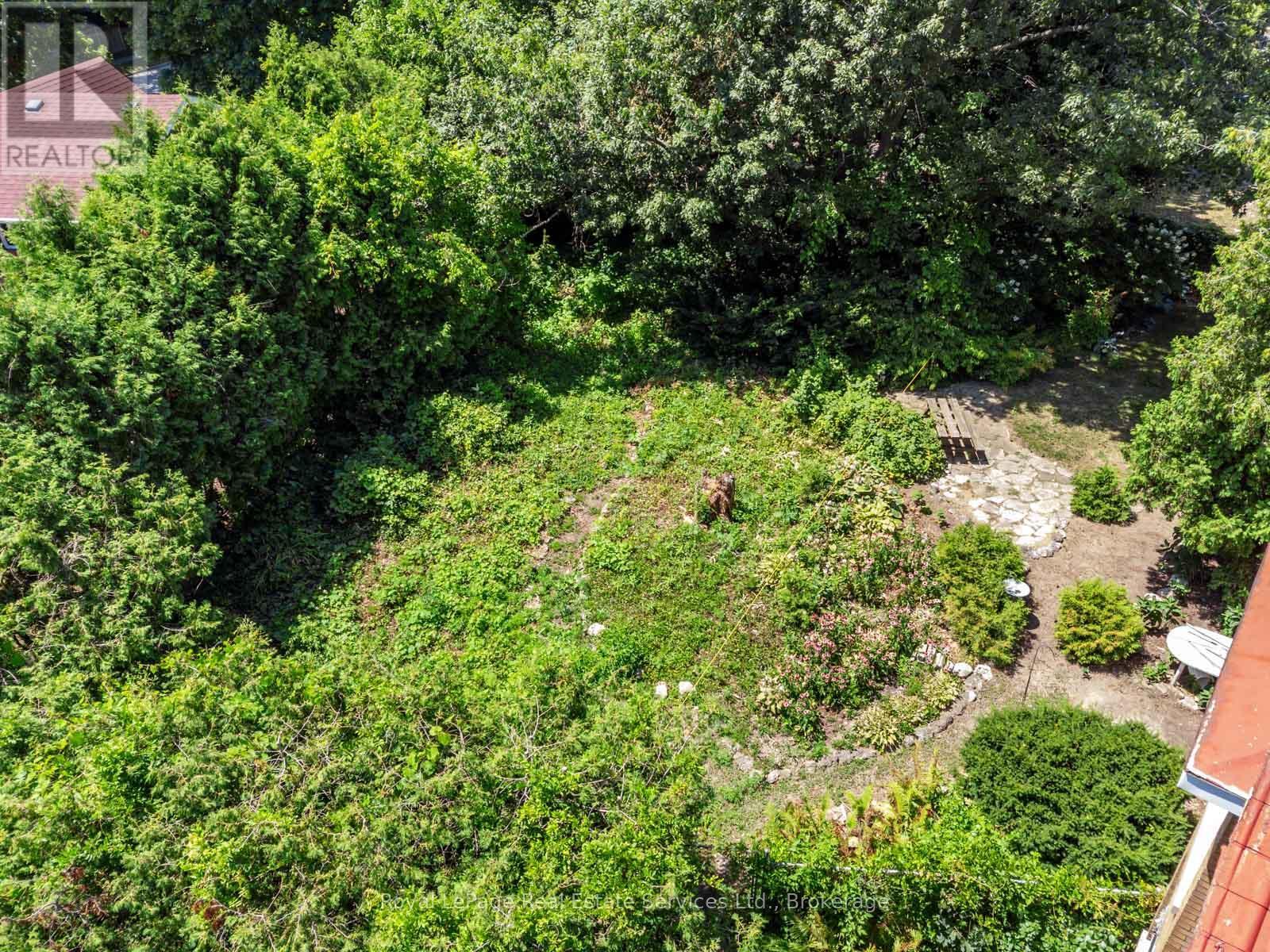 0 Victoria Street, Oakville (Br Bronte), ON