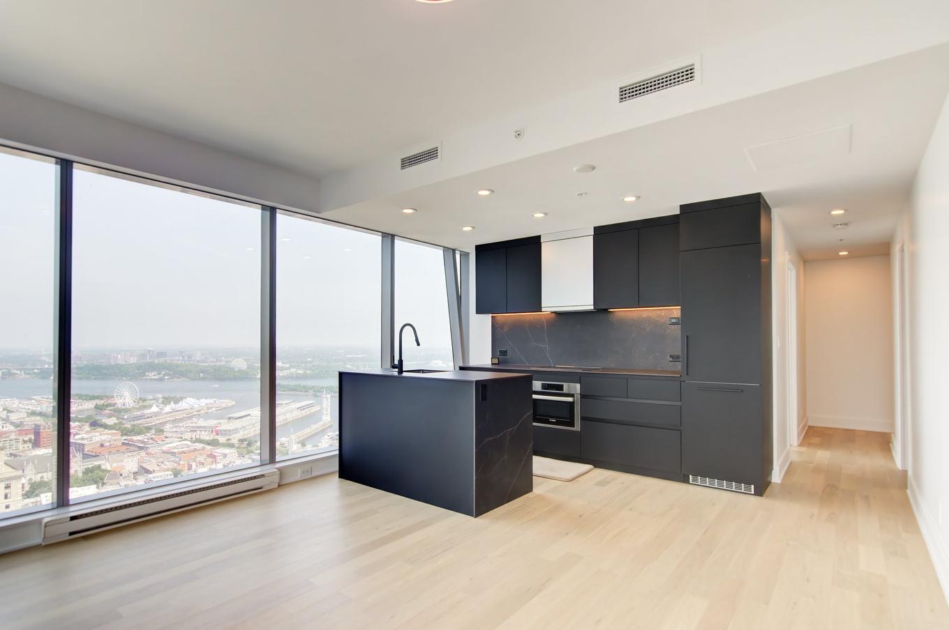 Dining room - 4702-720 Rue St-Jacques, Montréal (Ville-Marie), QC - Indoor Photo Showing Kitchen