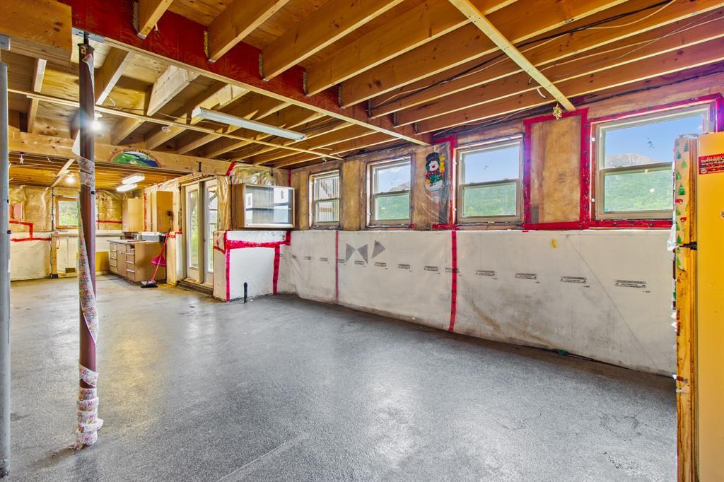 215 Main Street, Long Harbour, NL