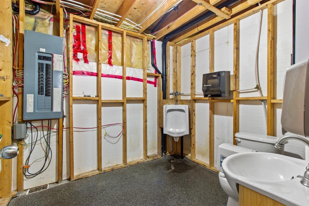 215 Main Street, Long Harbour, NL