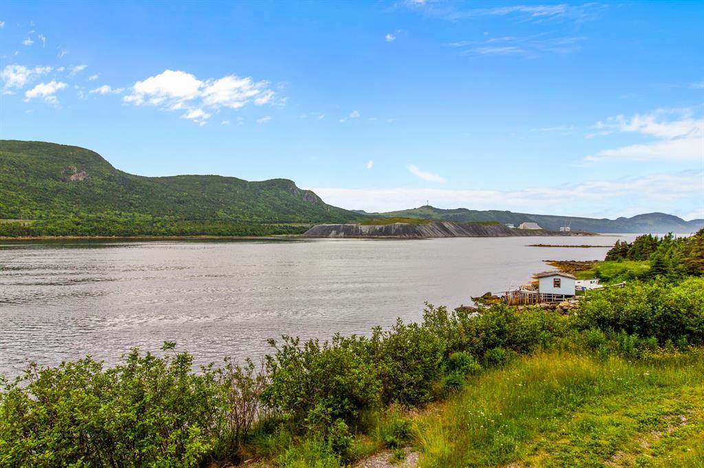 215 Main Street, Long Harbour, NL