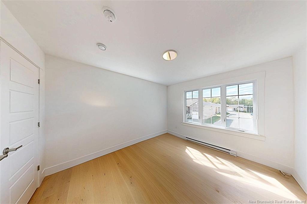 18 Huntingdon Ci, Fredericton, NB