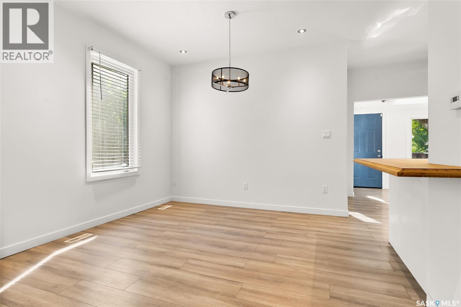 2358 Montreal Street, Regina, SK - Indoor Photo Showing Other Room