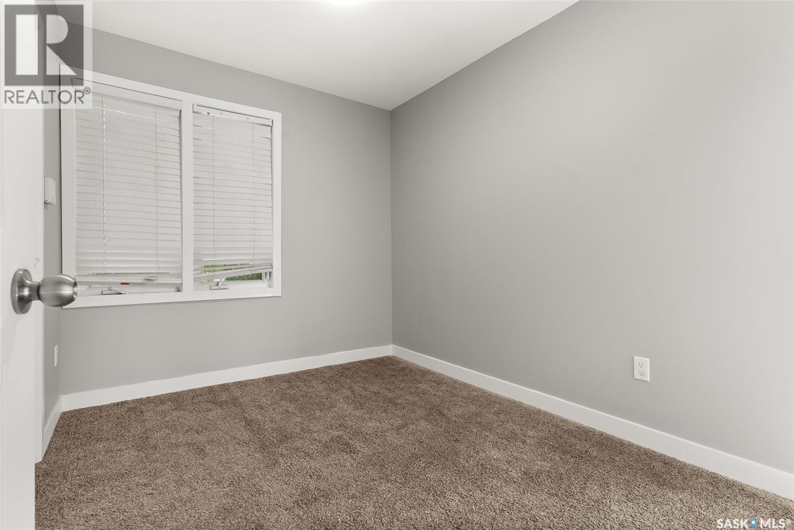 2358 Montreal Street, Regina, SK - Indoor Photo Showing Other Room