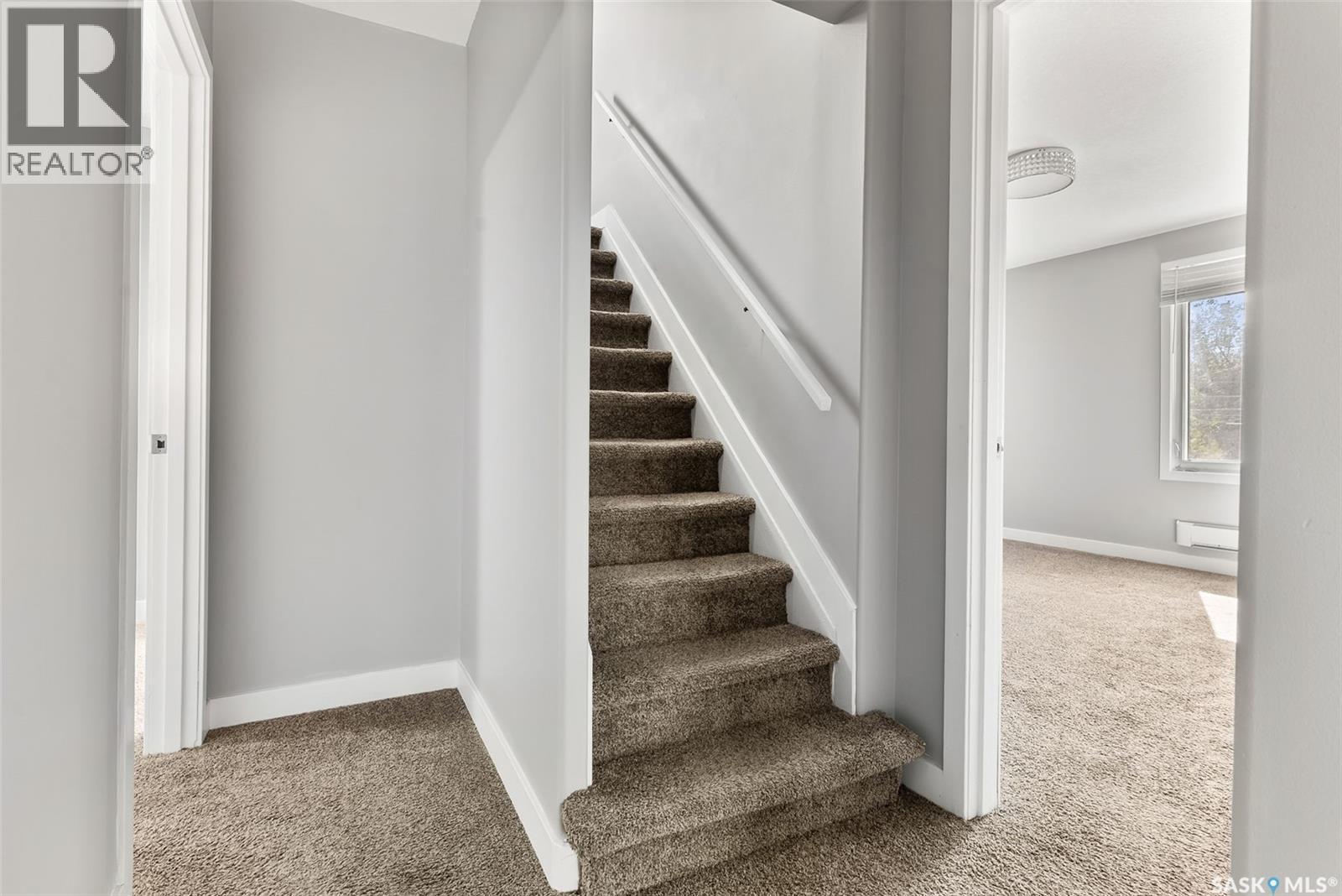 2358 Montreal Street, Regina, SK - Indoor Photo Showing Other Room