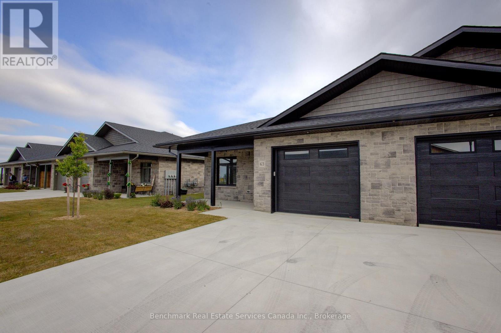 63 Cavalier Crescent, Huron-Kinloss, ON - Outdoor With Facade