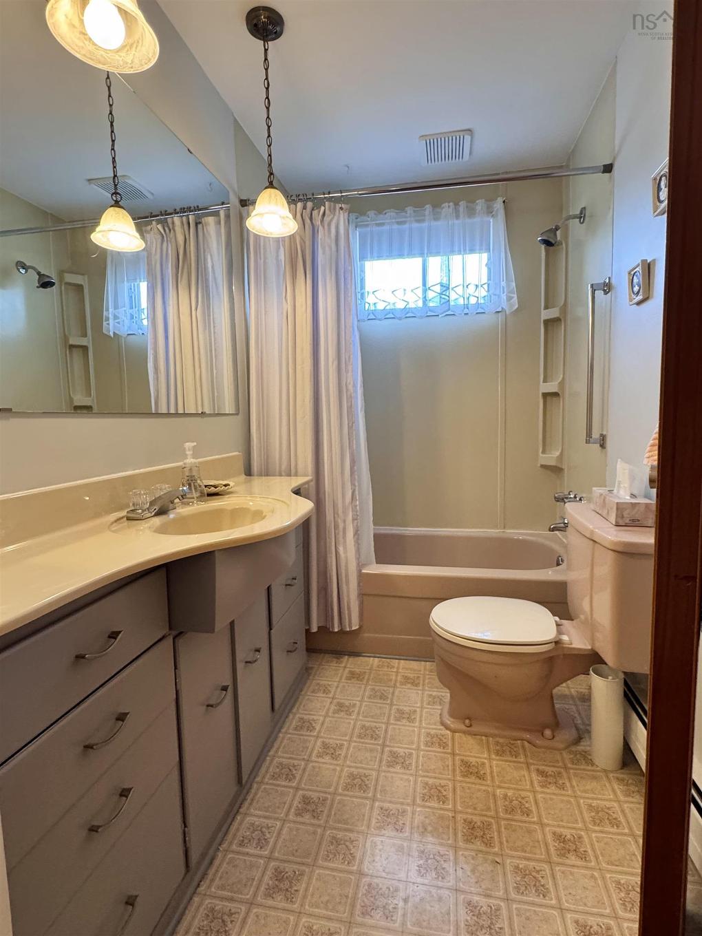 163 Upper Mclean Street, Glace Bay, NS