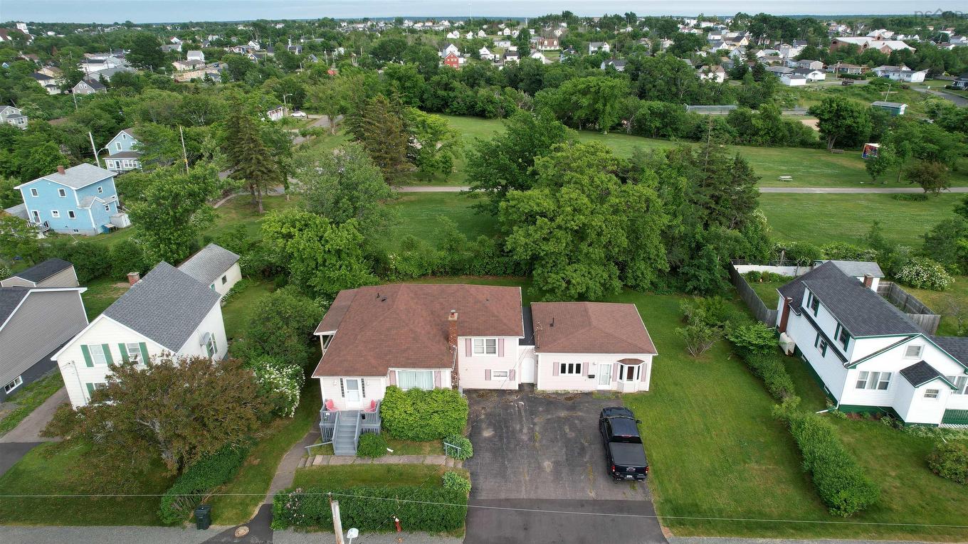 163 Upper Mclean Street, Glace Bay, NS