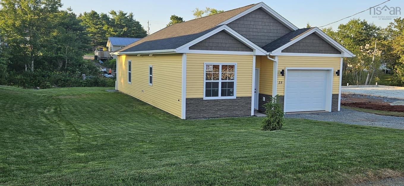 23 Perry Crescent, Stewiacke, NS