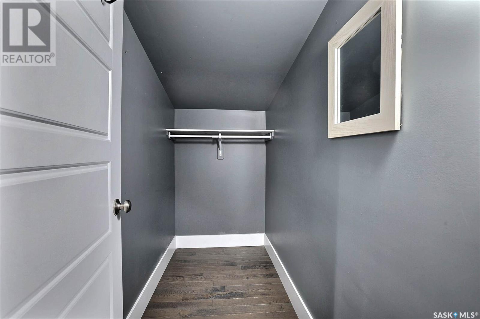 2248 Halifax Street, Regina, SK - Indoor