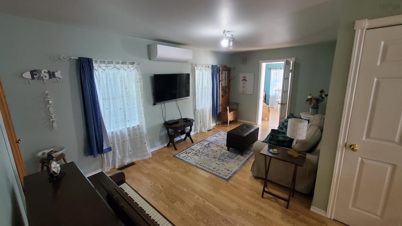 273 Main Street, Parrsboro, NS