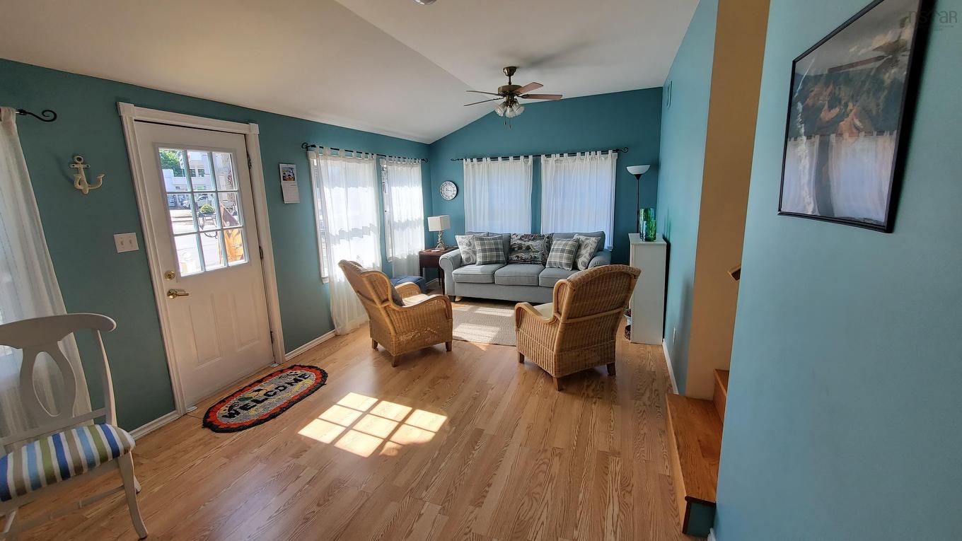 273 Main Street, Parrsboro, NS