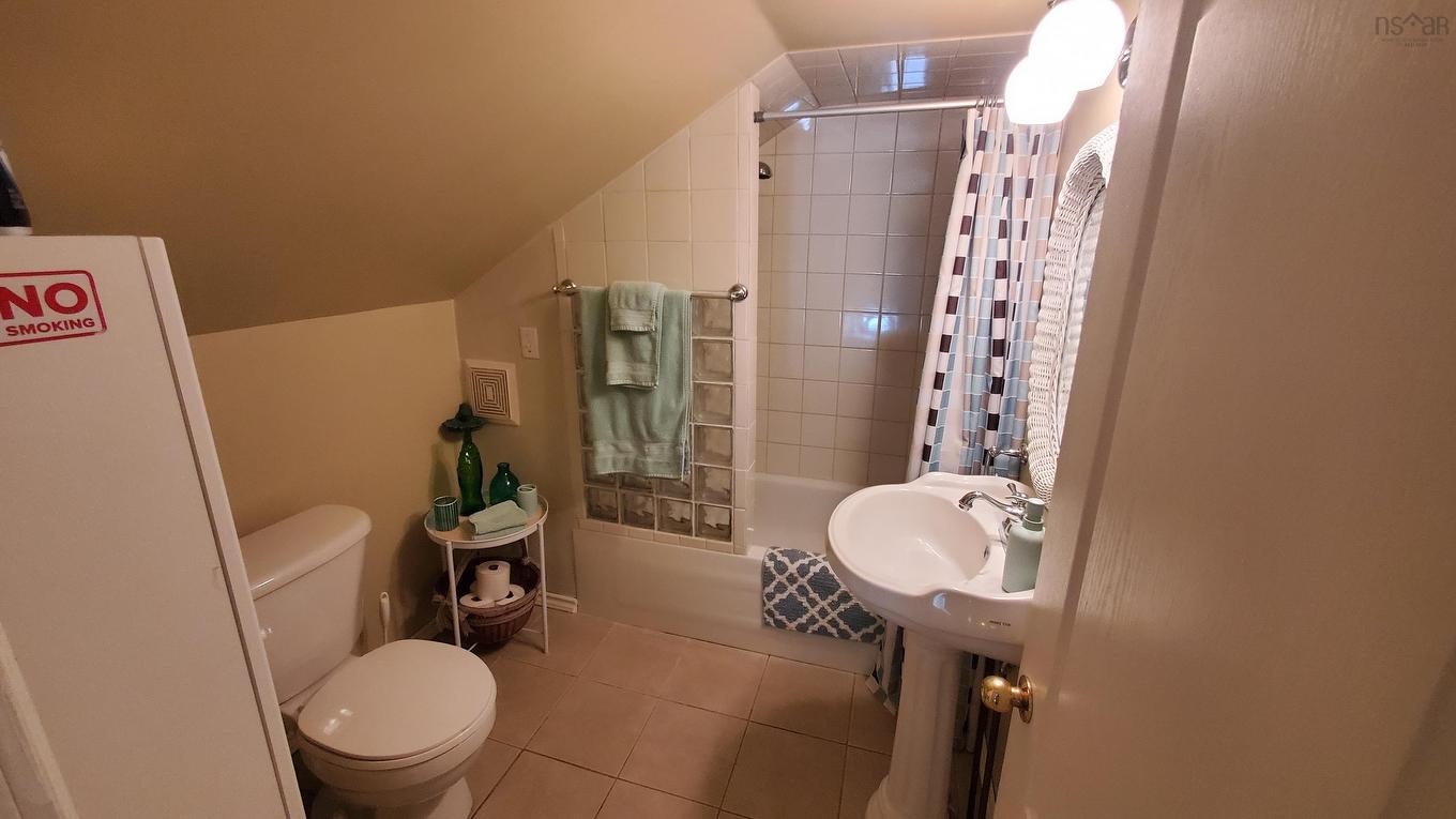 273 Main Street, Parrsboro, NS