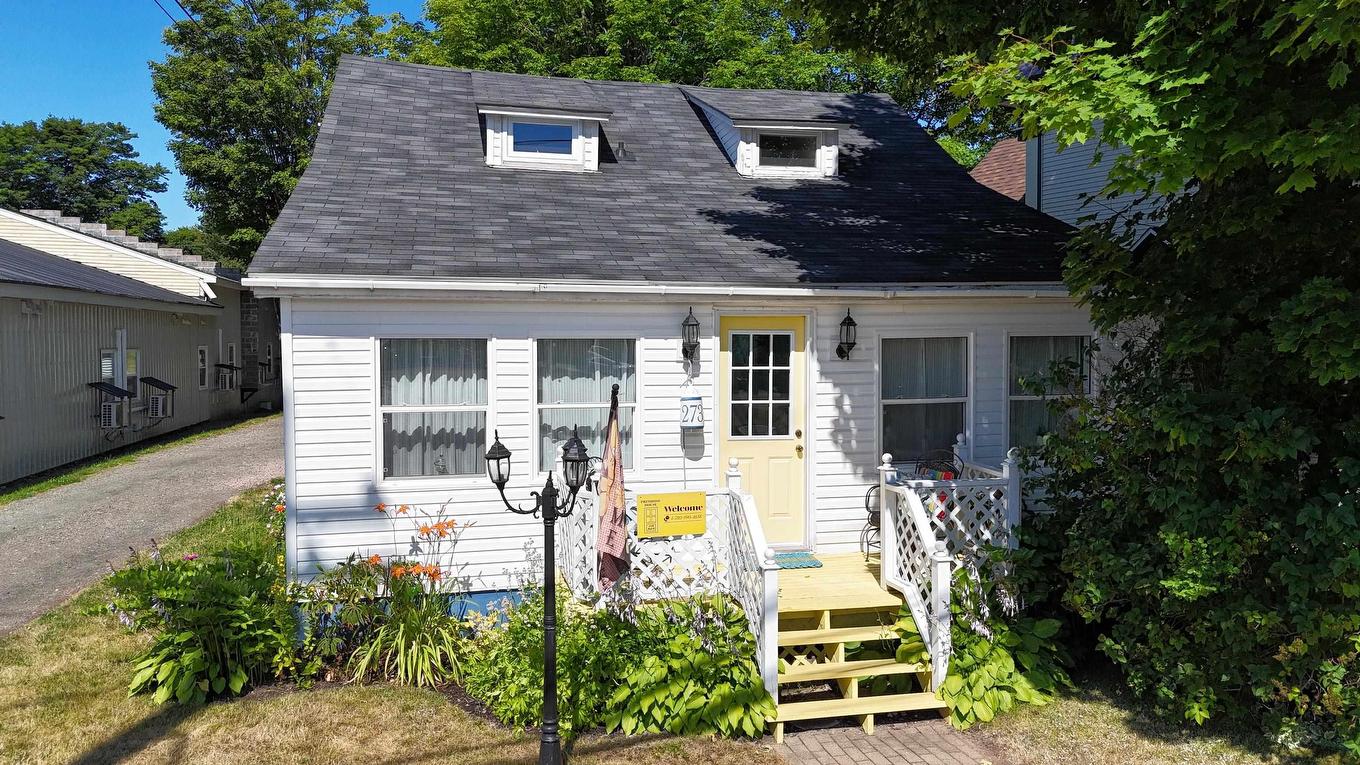273 Main Street, Parrsboro, NS
