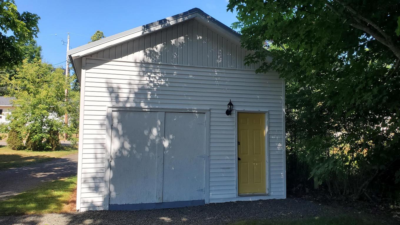 273 Main Street, Parrsboro, NS