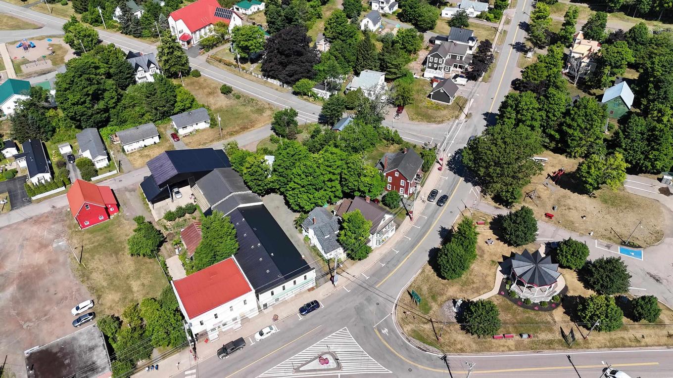 273 Main Street, Parrsboro, NS