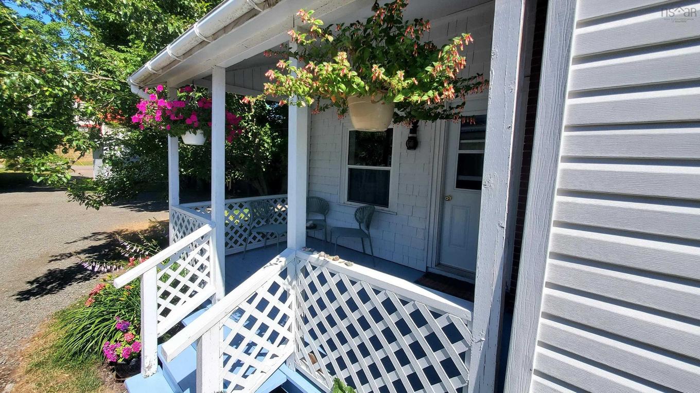 273 Main Street, Parrsboro, NS