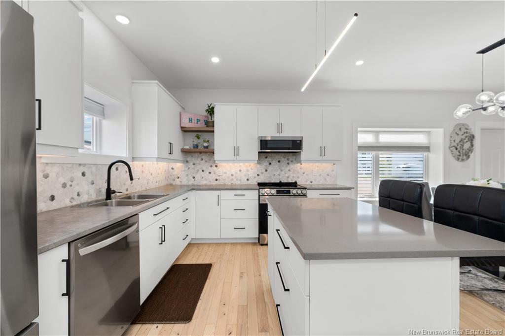 70 Genaration Ave, Moncton, NB