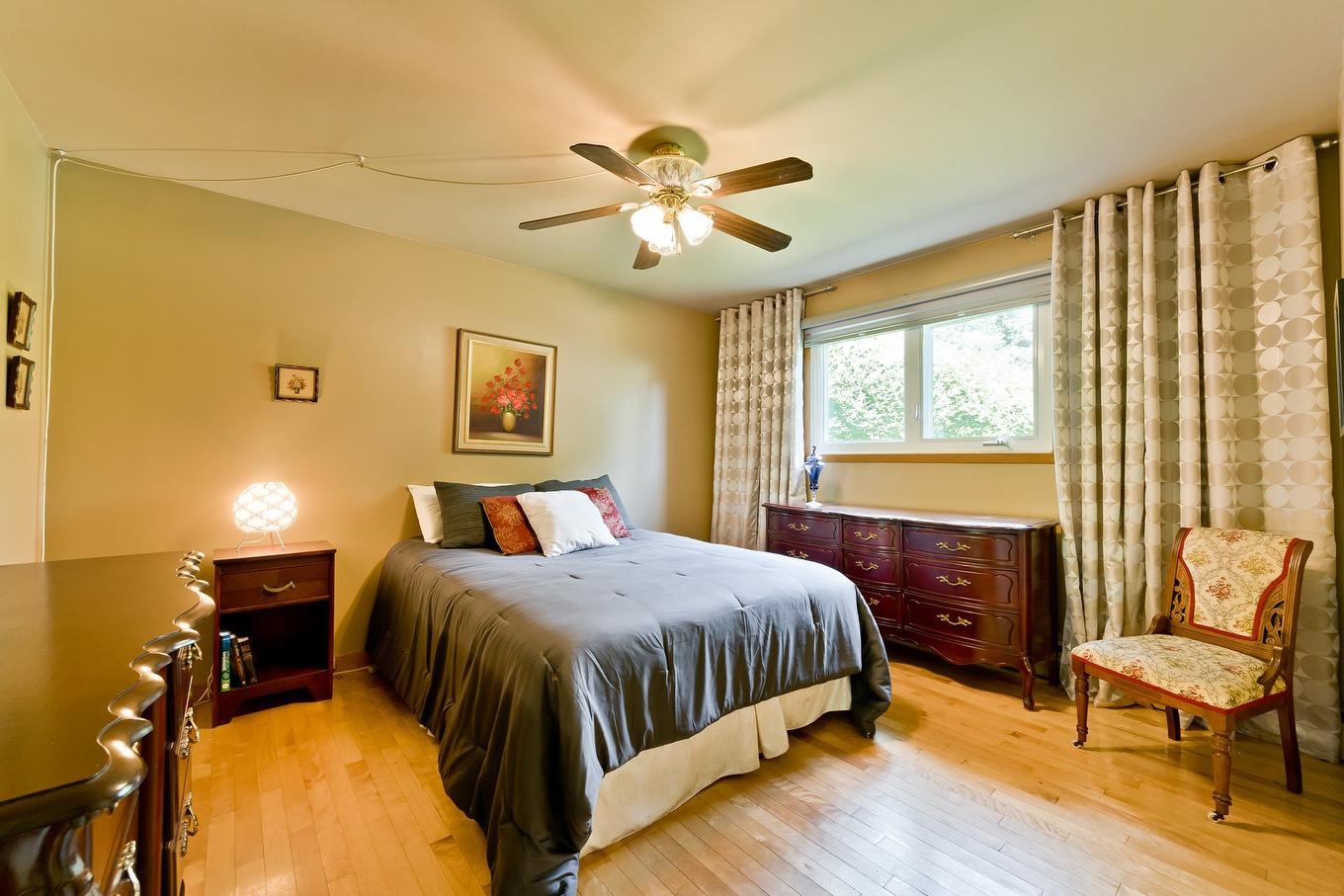 Bedroom - 3310 Rue Galt O., Sherbrooke (Les Nations), QC - Indoor Photo Showing Bedroom