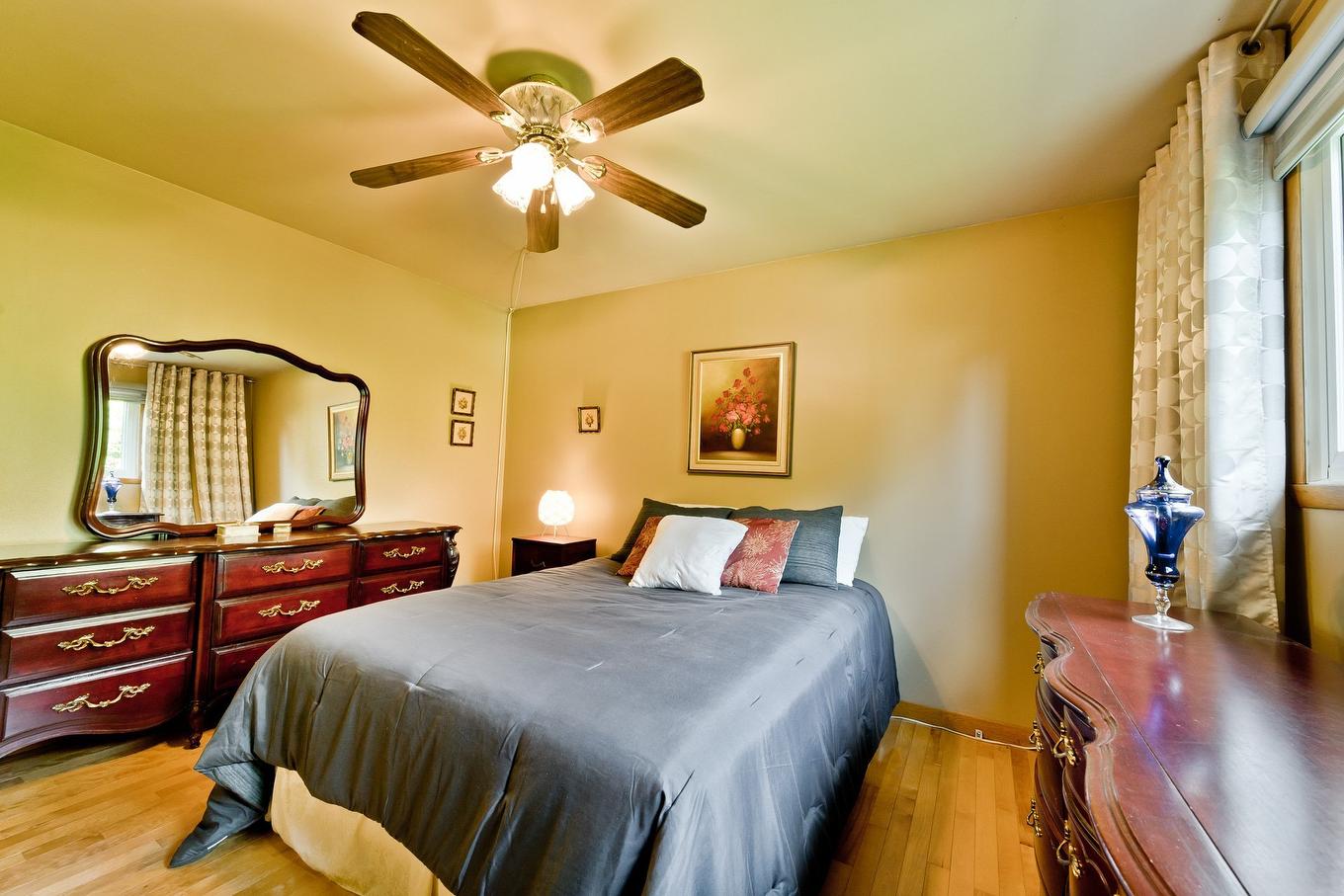 Bedroom - 3310 Rue Galt O., Sherbrooke (Les Nations), QC - Indoor Photo Showing Bedroom