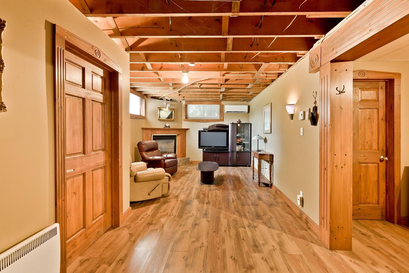 Family room - 3310 Rue Galt O., Sherbrooke (Les Nations), QC - Indoor Photo Showing Other Room With Fireplace
