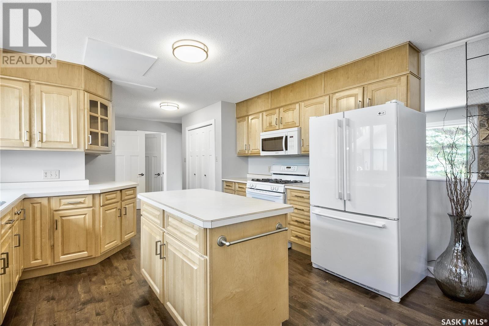 South Shellbrook Acreage, Shellbrook Rm No. 493, SK - Indoor Photo Showing Kitchen