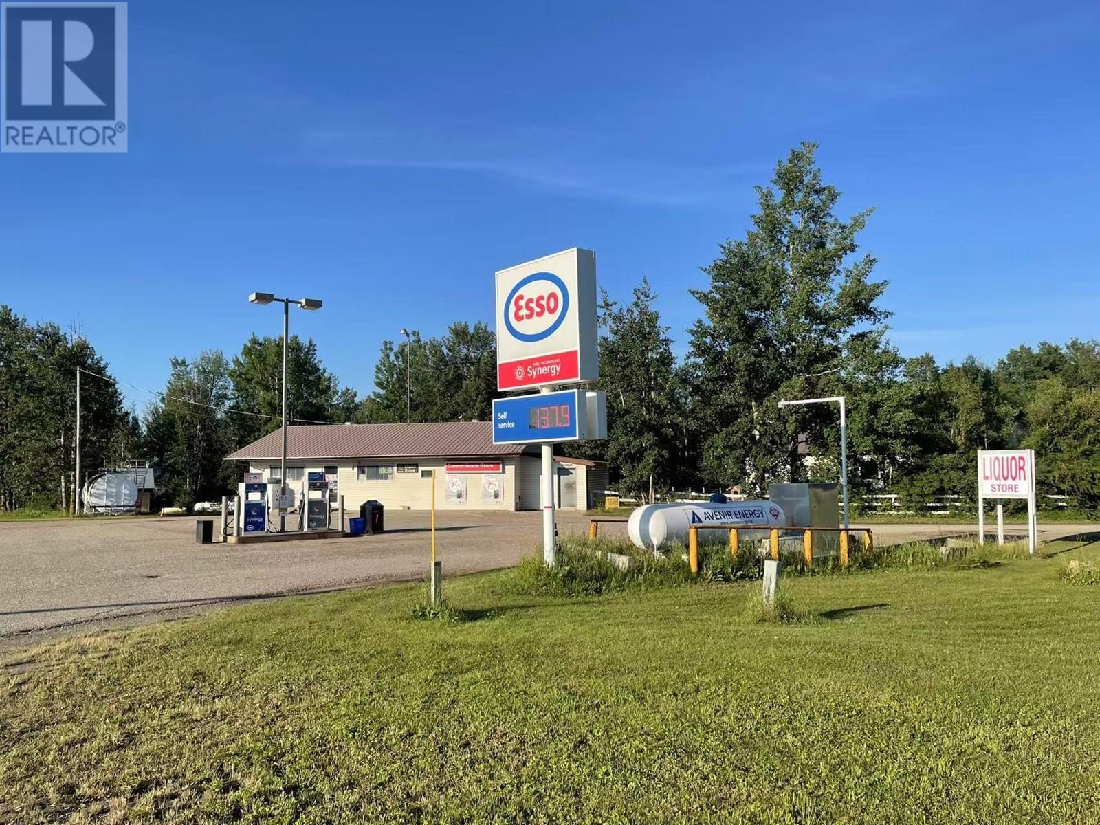 8445 271 Road, Dawson Creek, BC