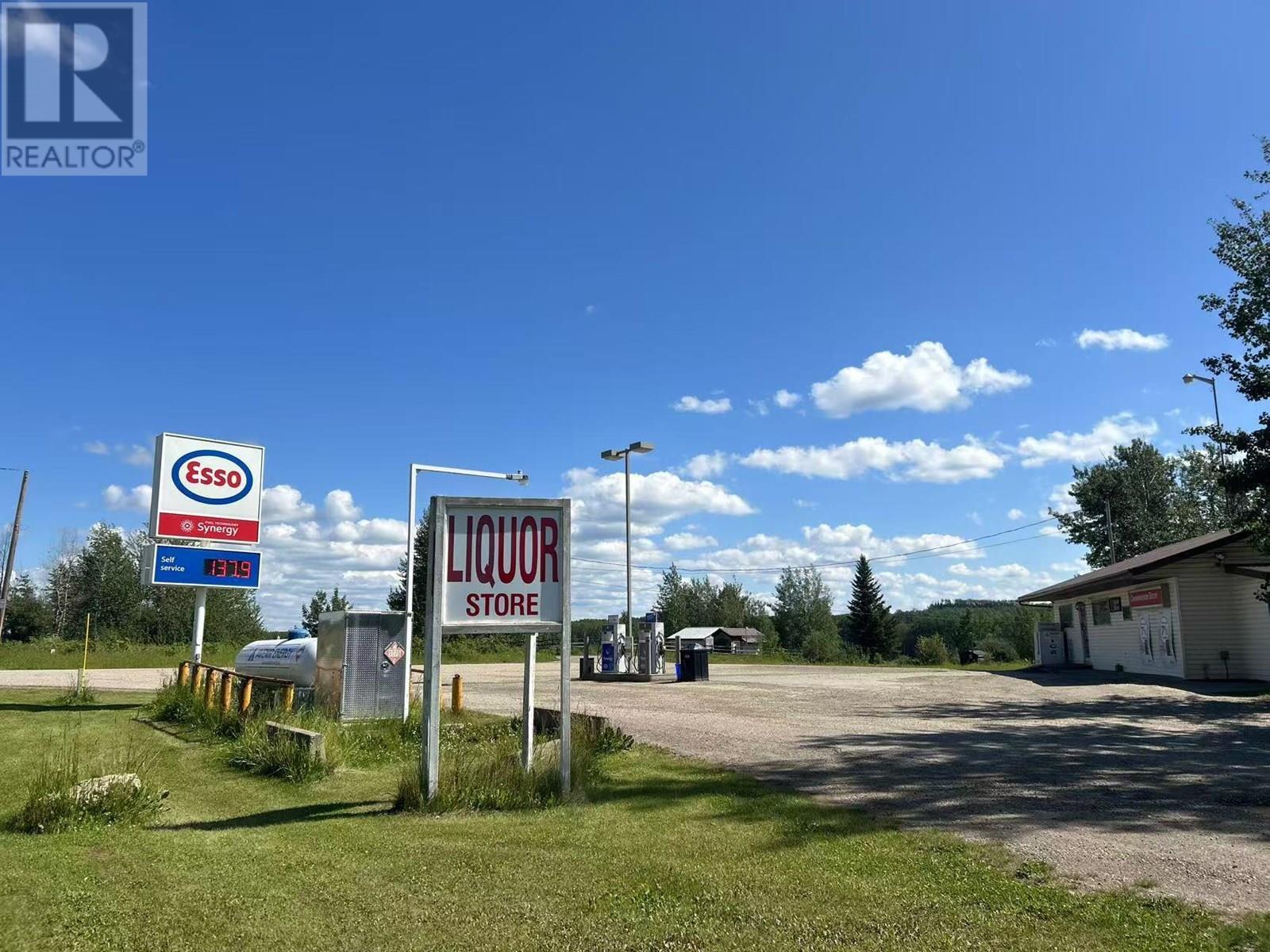 8445 271 Road, Dawson Creek, BC