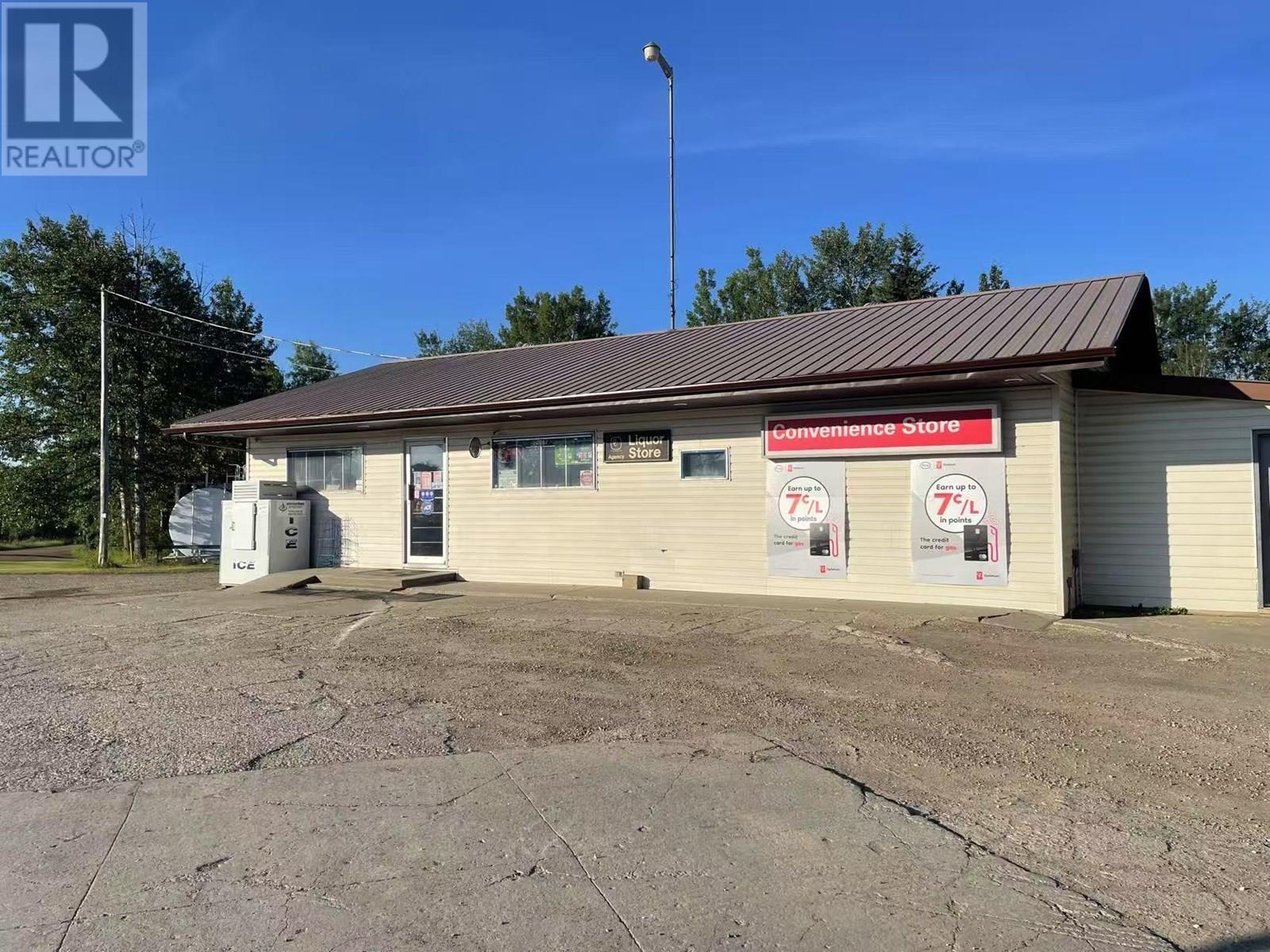 8445 271 Road, Dawson Creek, BC