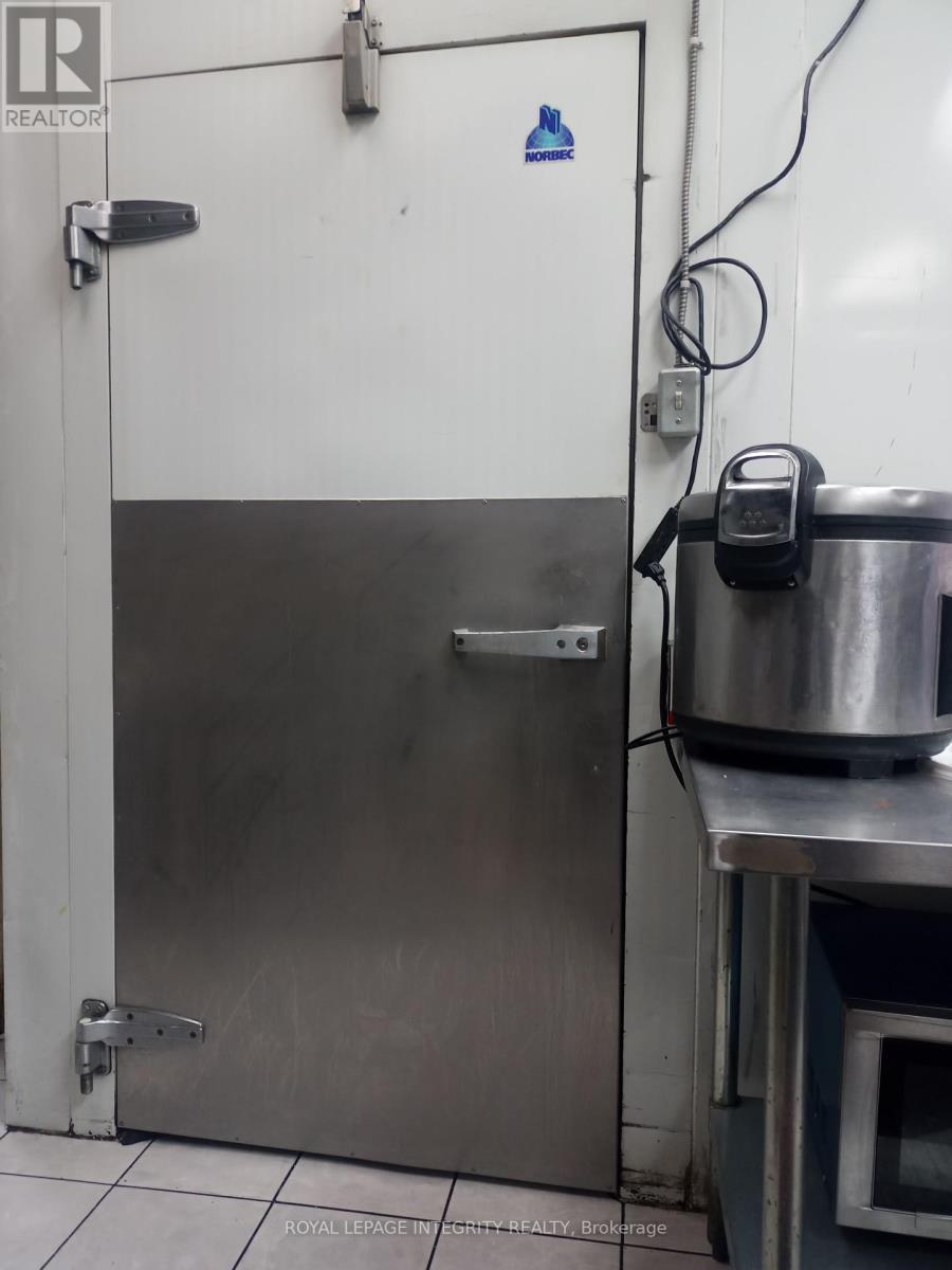 A20 - 300 Earl Grey Drive, Ottawa, ON