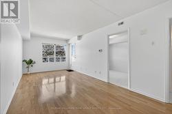 Bright Open Concept -