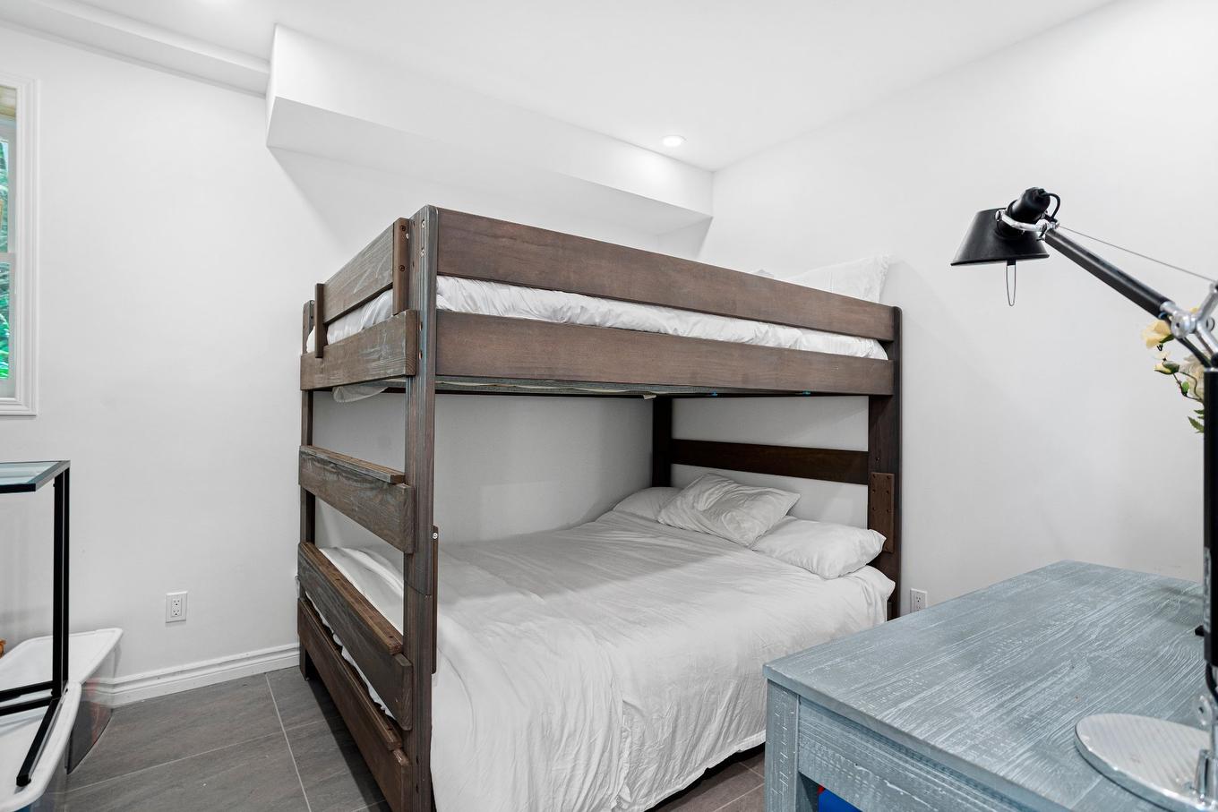 Bedroom - 851 - 853 Ch. Morgan, Saint-Adolphe-D'Howard, QC - Indoor Photo Showing Bedroom