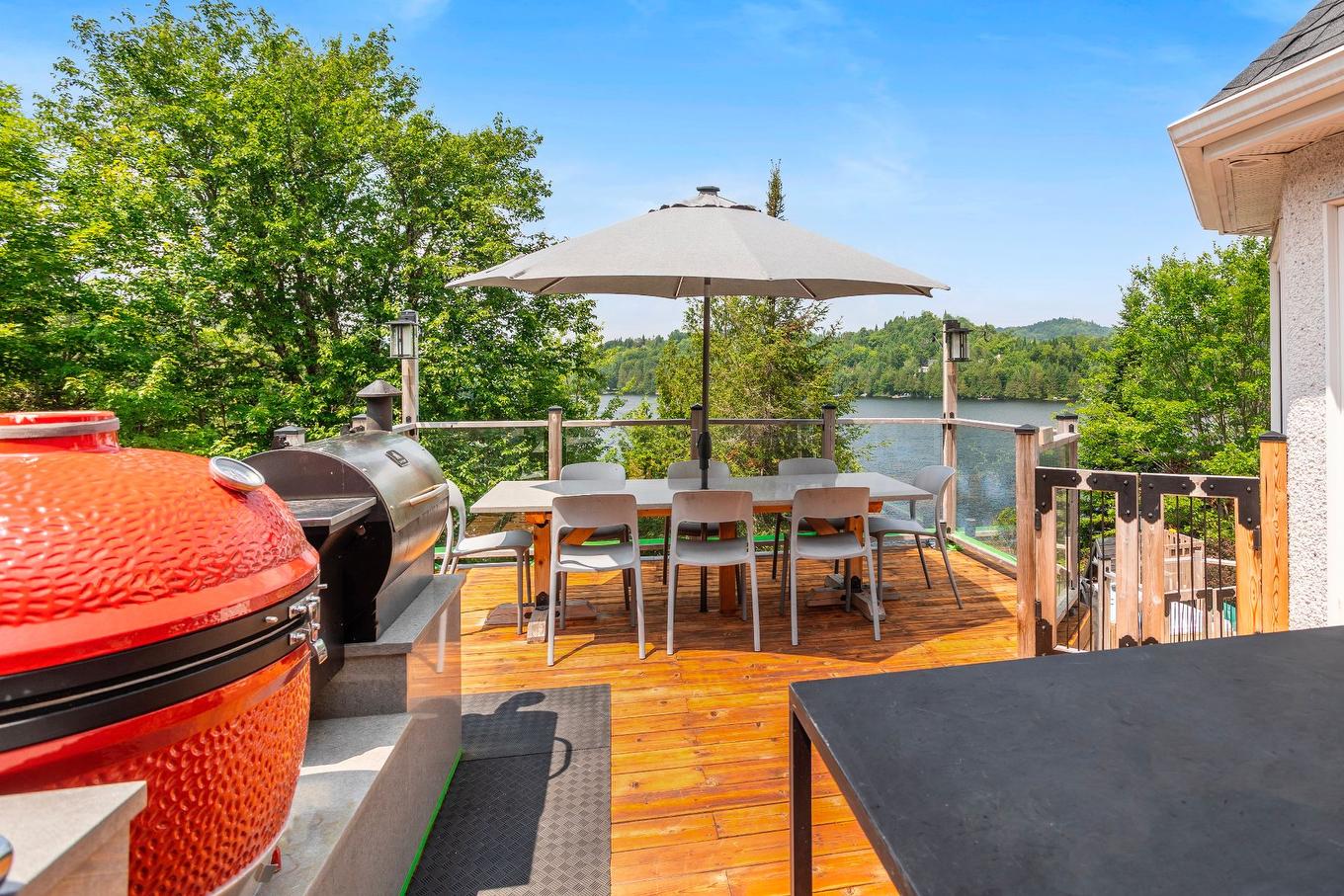 Patio - 851 - 853 Ch. Morgan, Saint-Adolphe-D'Howard, QC - Outdoor