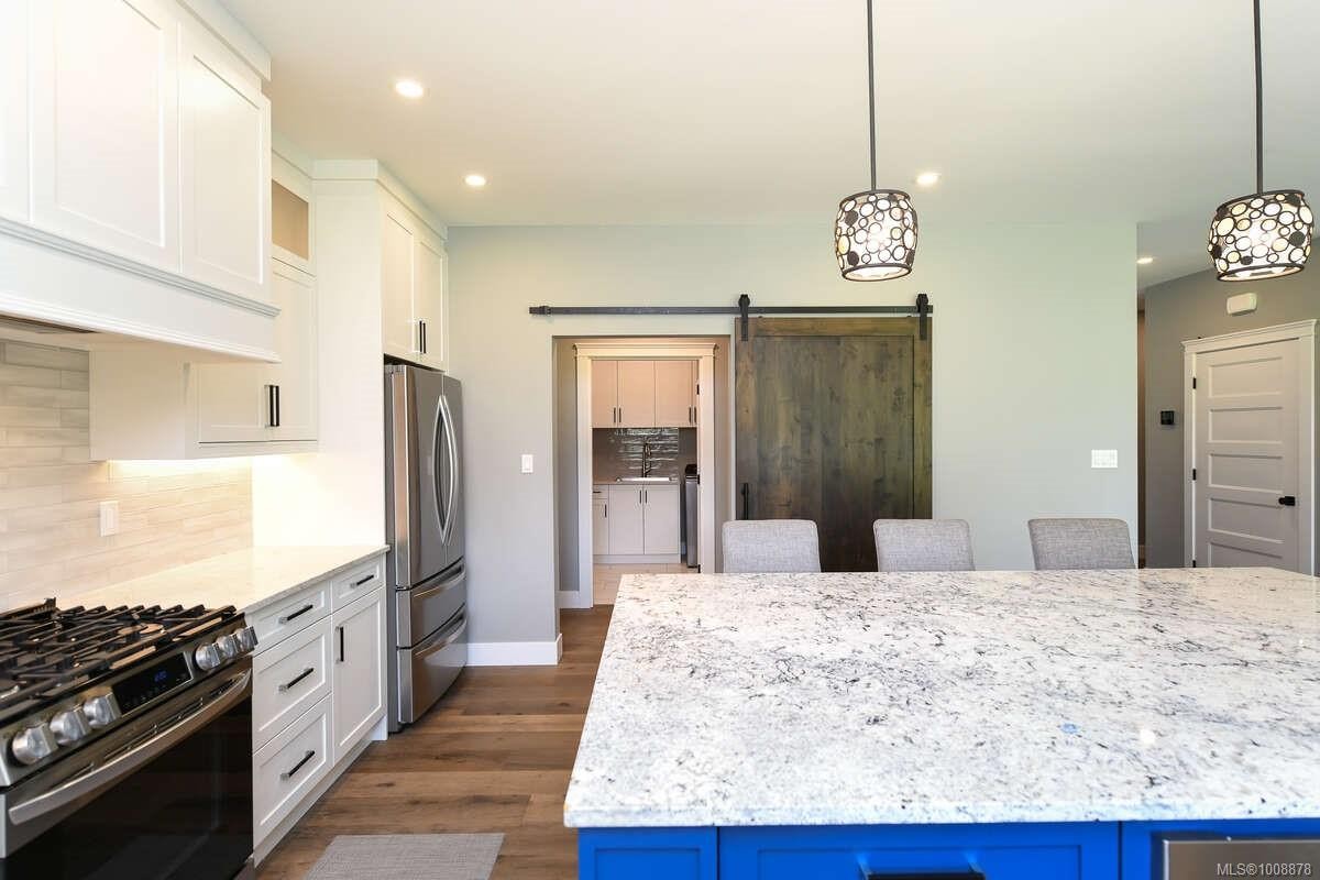 2390 Barbara Rd, Courtenay, BC