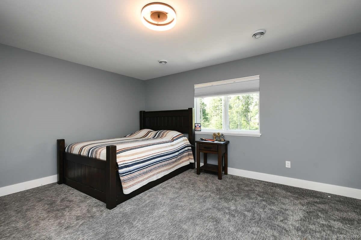 2390 Barbara Rd, Courtenay, BC