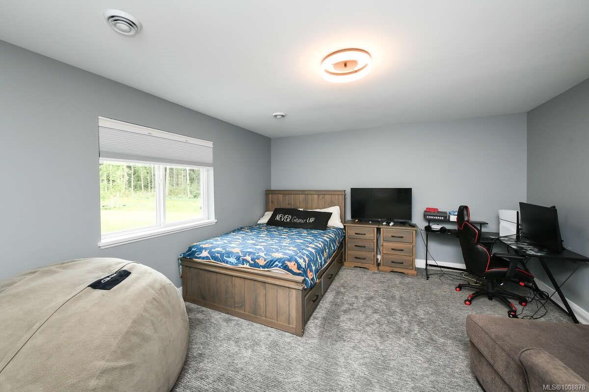 2390 Barbara Rd, Courtenay, BC