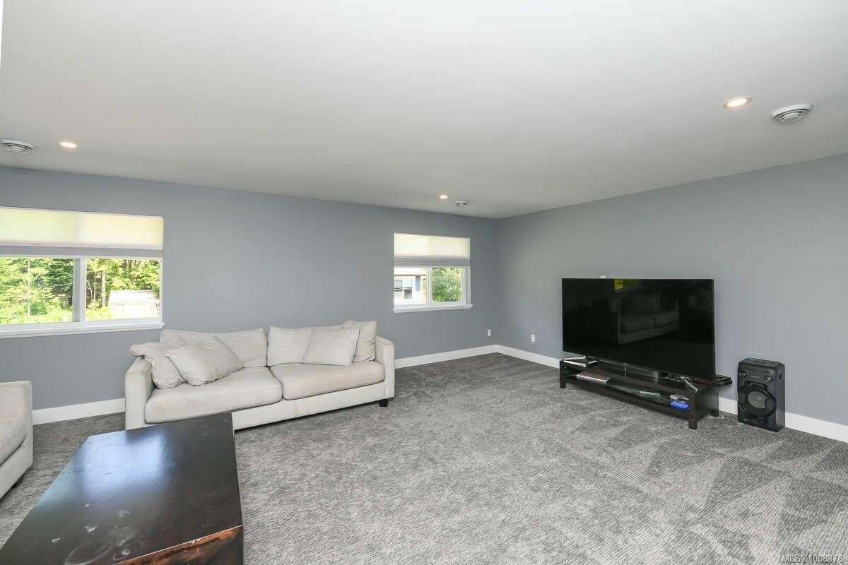 2390 Barbara Rd, Courtenay, BC