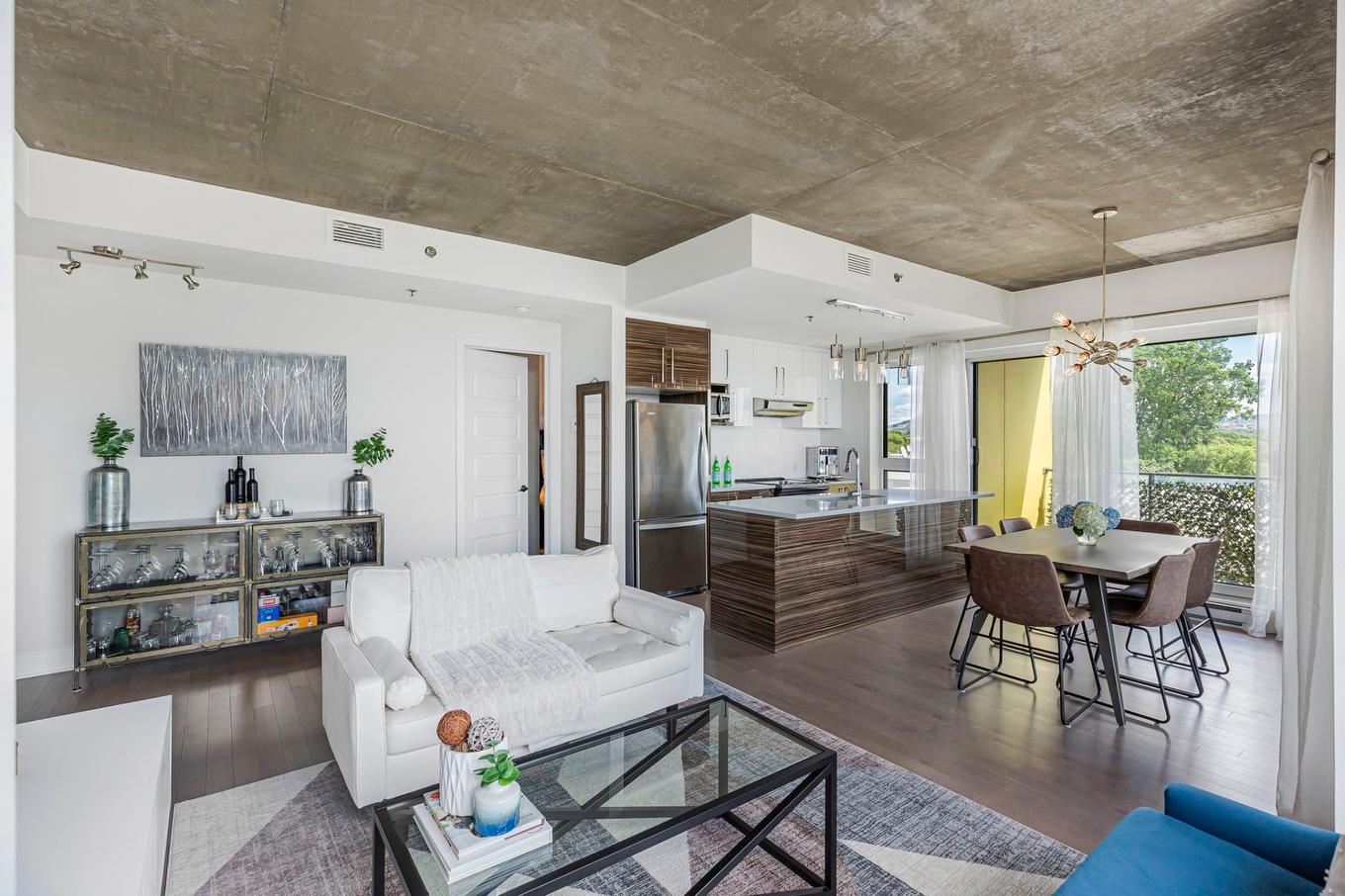 Other - 511-2335 Ch. Manella, Mont-Royal, QC - Indoor Photo Showing Living Room